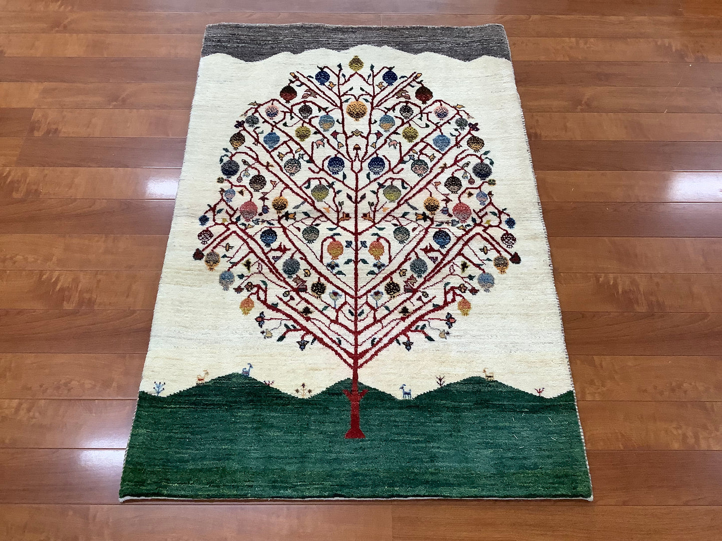 【オンライン限定】カシュクリ 134cm x 88cm RJ11018