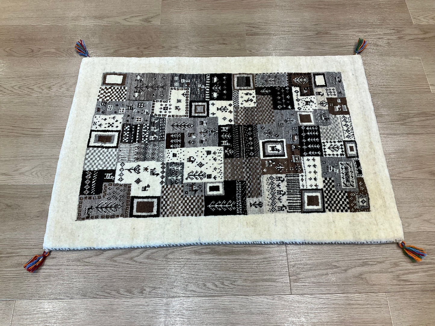 カシュクリ 94cm x 63cm RJ4926