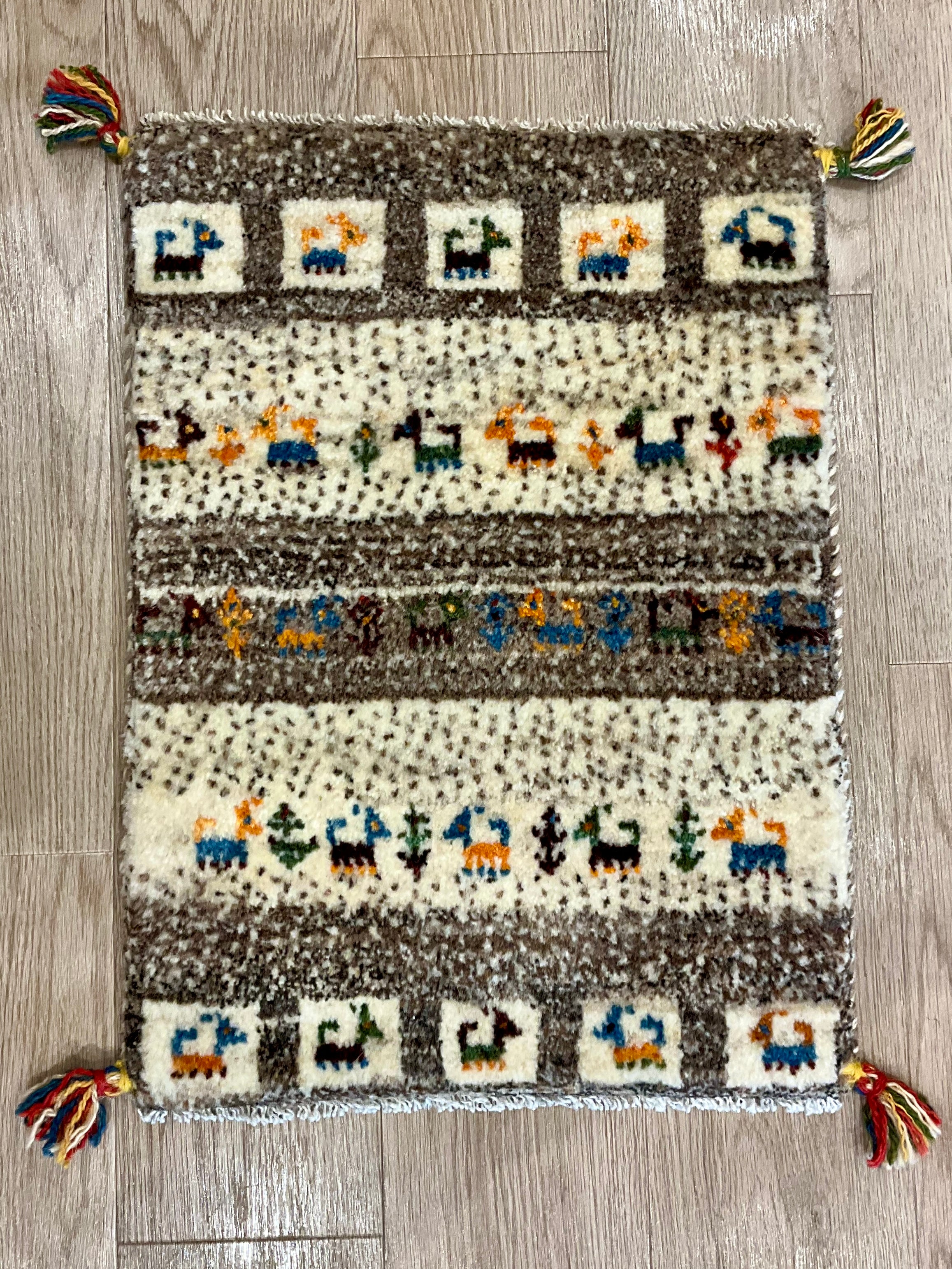 ギャッベ 58cm x 42cm NN17520 – ペルシャ絨毯専門店 ペルシャンパトリス